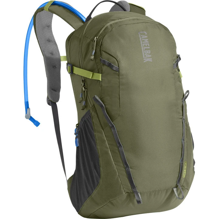 The 10 Essentials CamelBak Cloud Walker 18 Pack 3 The 10 Essentials CamelBak Cloud Walker 18 Pack