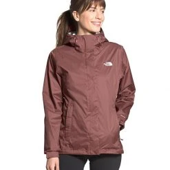The North Face Venture 2 Jacket Womens (Past Season) The 10 Essentials