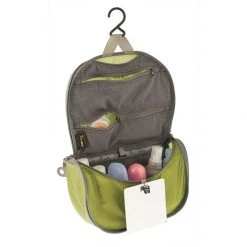 Sea To Summit Travelling Light Hanging Toiletry Bag Gear
