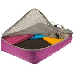 Sea To Summit Travelling Light Garment Mesh Bag