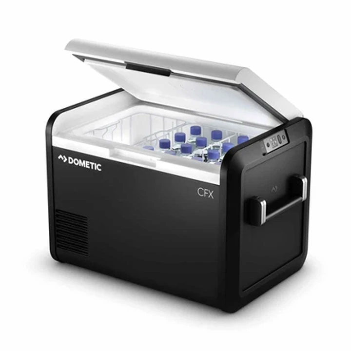 Gear Dometic CFX3 55IM Powered Cooler 6 Gear Dometic CFX3 55IM Powered Cooler