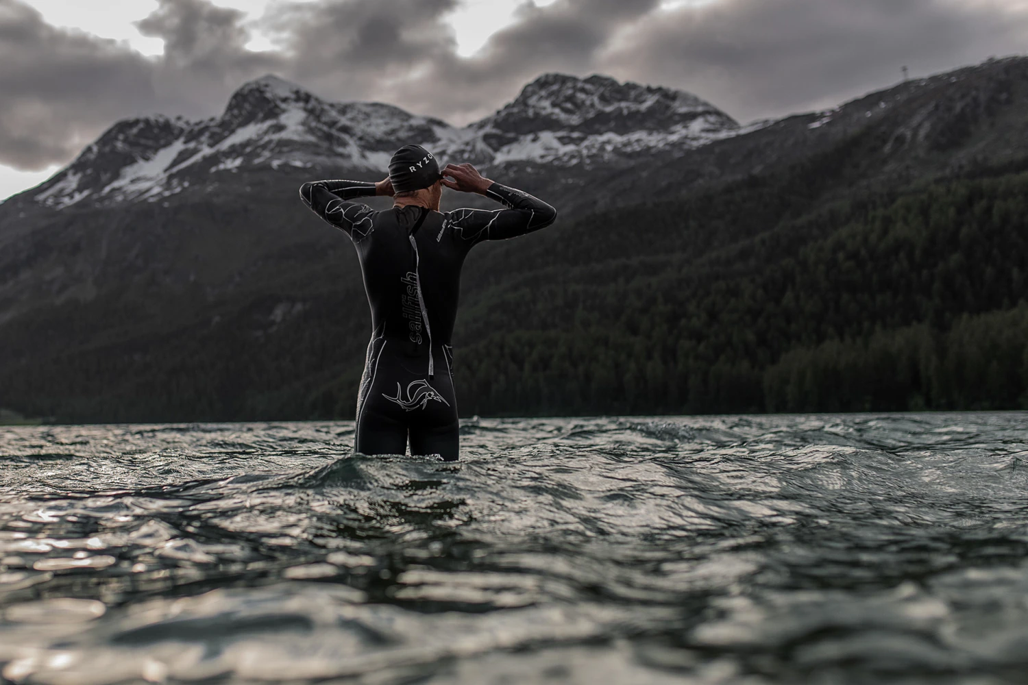 Deals Peak Sporty Store -Deals Peak Sporty Store f34f6b104237781.5f5f0377b0d31