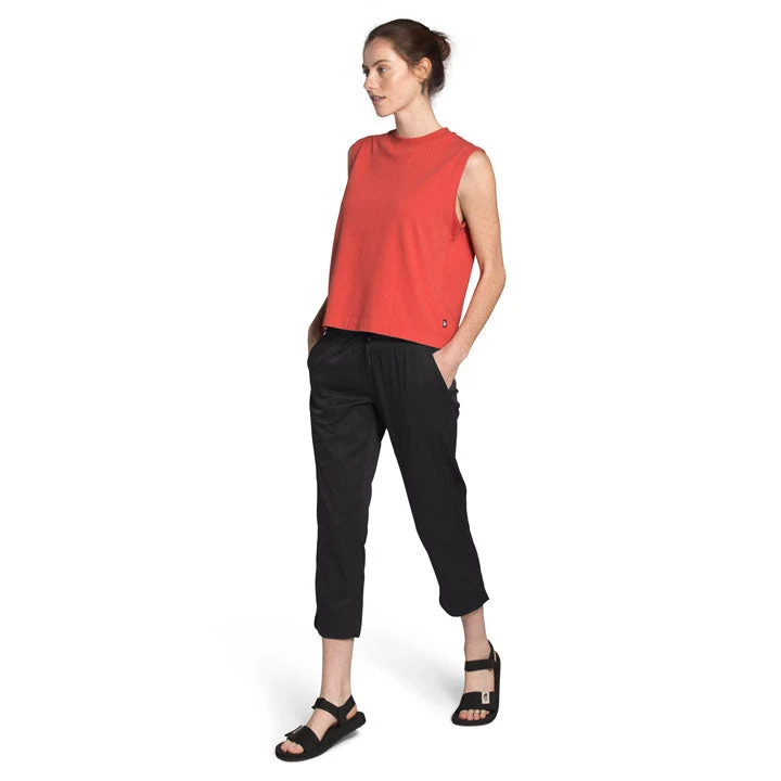 The North Face Aphrodite Motion Capri Womens 2 The North Face Aphrodite Motion Capri Womens